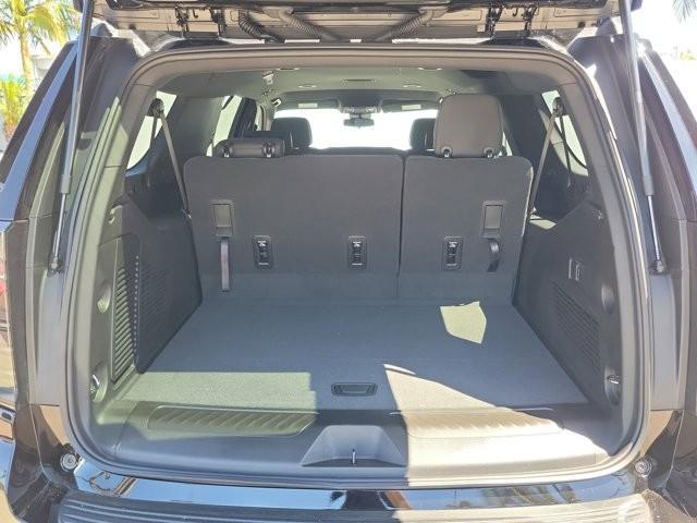 new 2025 Chevrolet Suburban car, priced at $66,385