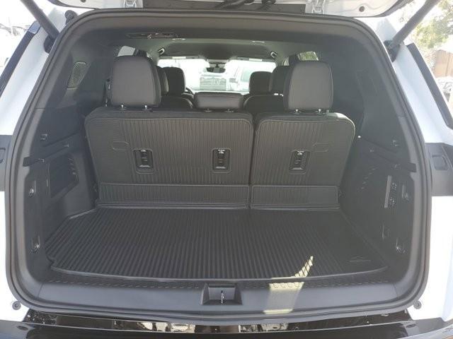 new 2026 Chevrolet Traverse car, priced at $57,710