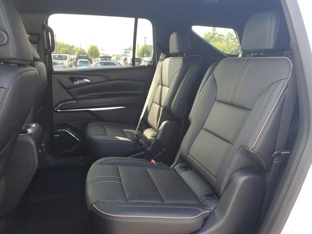new 2026 Chevrolet Traverse car, priced at $57,710