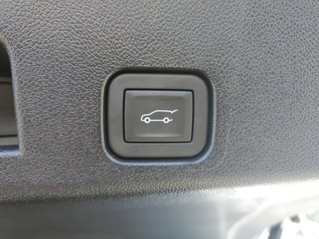 new 2026 Chevrolet Traverse car, priced at $57,710