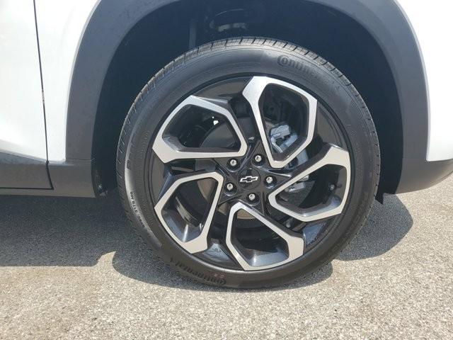 new 2025 Chevrolet Trax car, priced at $26,430