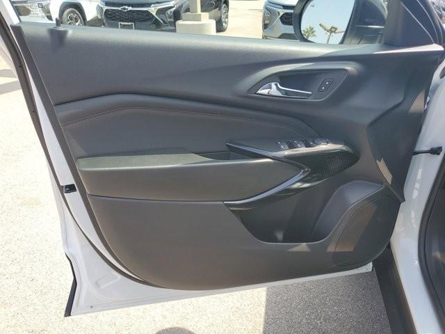 new 2025 Chevrolet Trax car, priced at $26,430