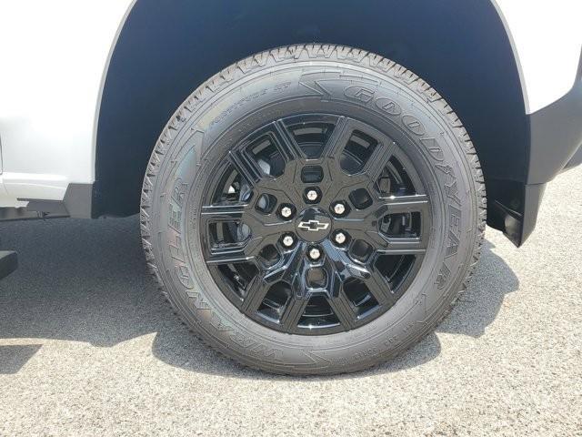 new 2025 Chevrolet Colorado car, priced at $37,420