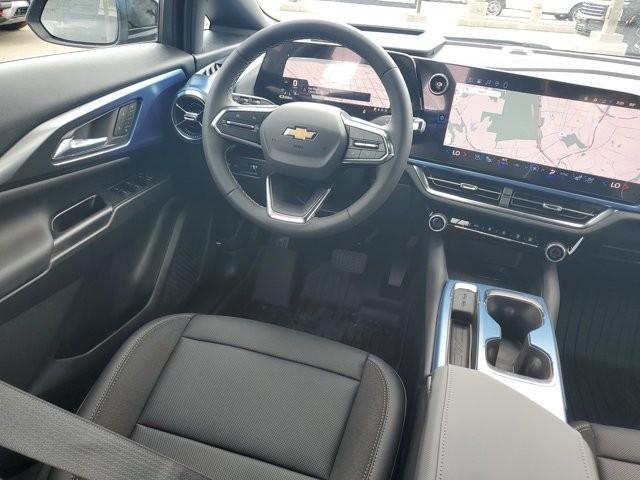 new 2026 Chevrolet Equinox EV car, priced at $44,035