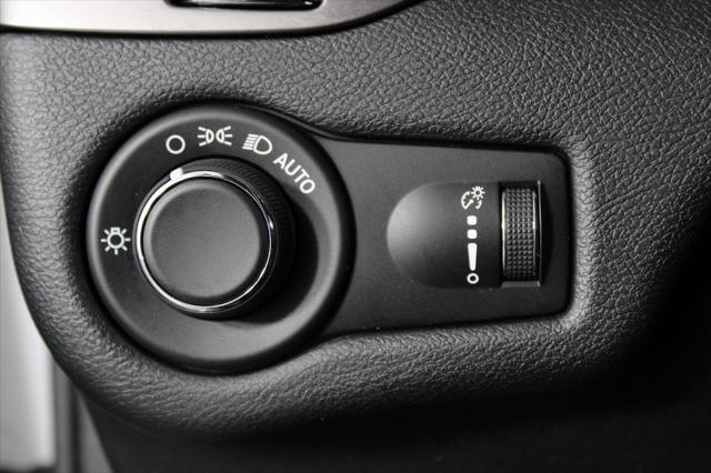 used 2020 Jeep Cherokee car, priced at $16,949