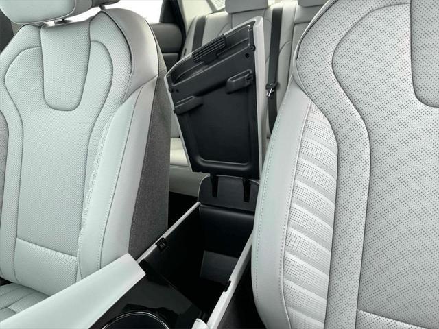new 2025 Hyundai Elantra car, priced at $28,581