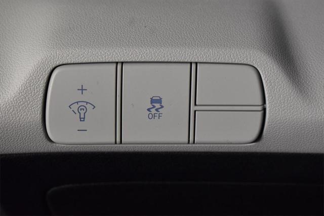 new 2025 Hyundai Elantra car, priced at $26,814