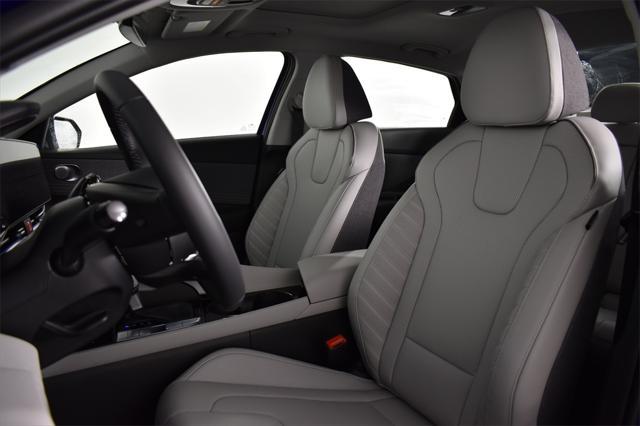 new 2025 Hyundai Elantra car, priced at $26,814