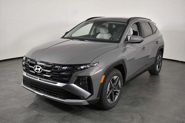 new 2025 Hyundai Tucson car, priced at $29,940