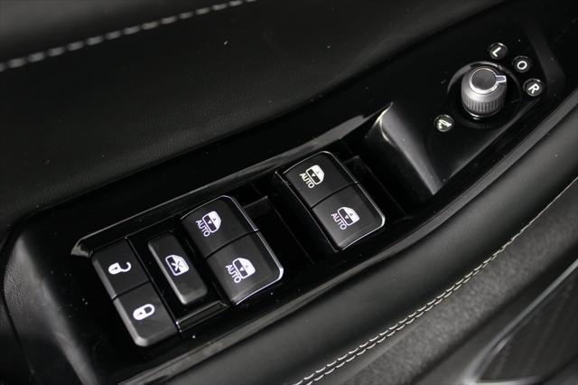 used 2023 Jeep Grand Cherokee car, priced at $40,587