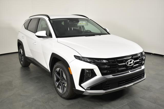 new 2025 Hyundai Tucson car, priced at $30,425