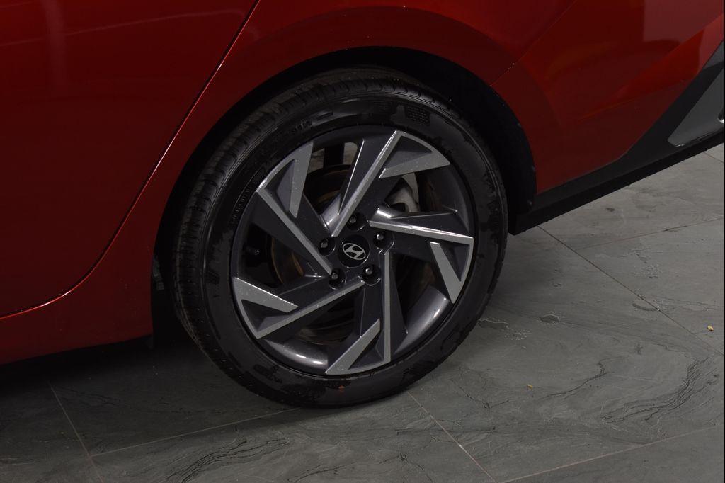 new 2025 Hyundai Elantra car, priced at $24,091