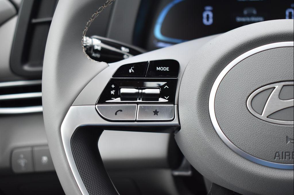 new 2025 Hyundai Elantra car, priced at $24,091