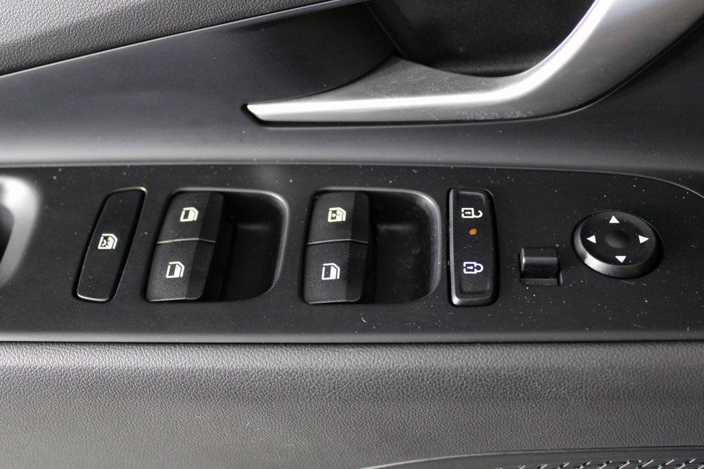 used 2025 Hyundai Elantra car, priced at $21,987