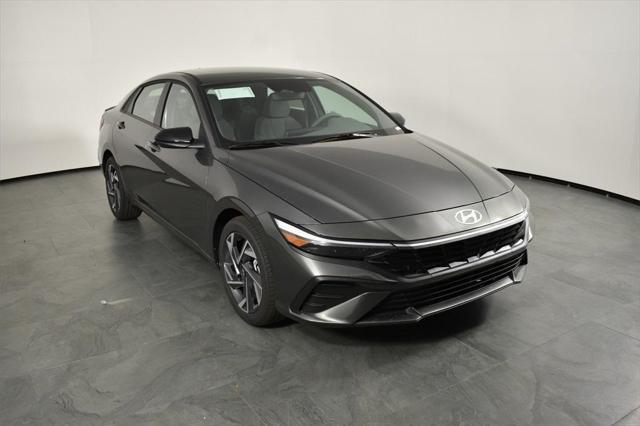 new 2025 Hyundai Elantra car, priced at $23,028