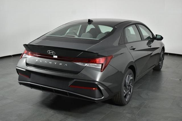 new 2025 Hyundai Elantra car, priced at $23,028
