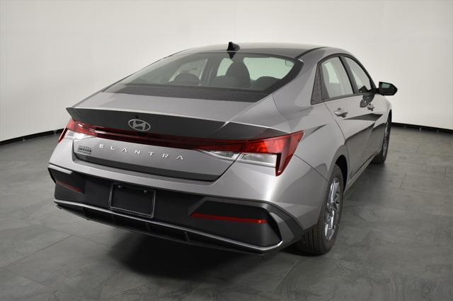 new 2025 Hyundai Elantra car, priced at $23,965