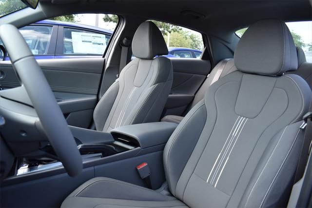 new 2025 Hyundai Elantra car, priced at $24,774