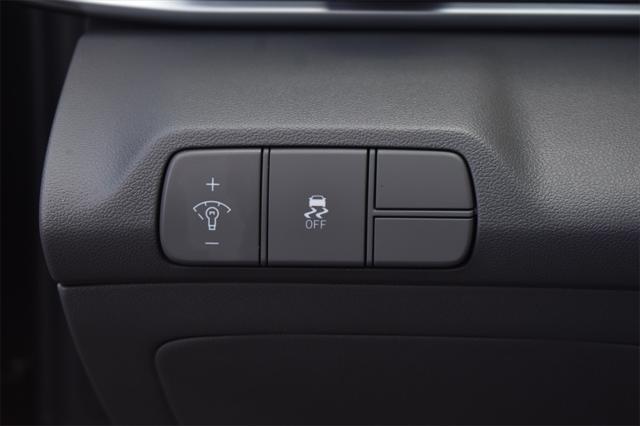 new 2025 Hyundai Elantra car, priced at $24,774