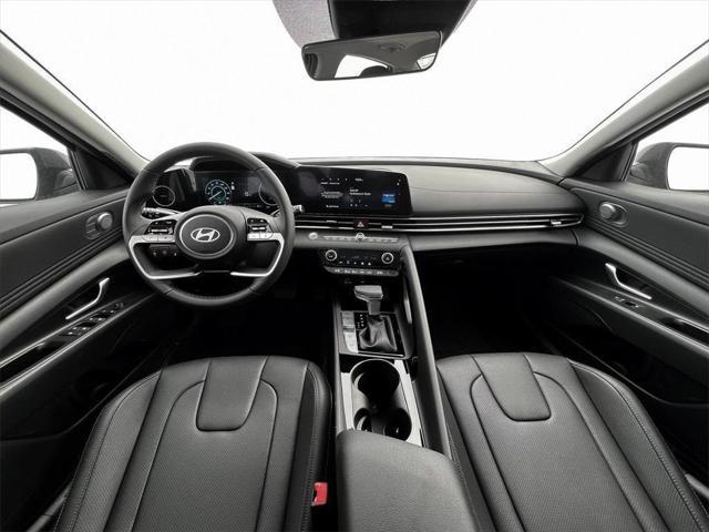 new 2025 Hyundai Elantra car, priced at $28,085