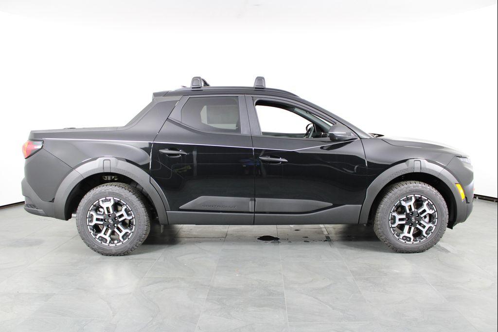 new 2025 Hyundai SANTA CRUZ car, priced at $37,914