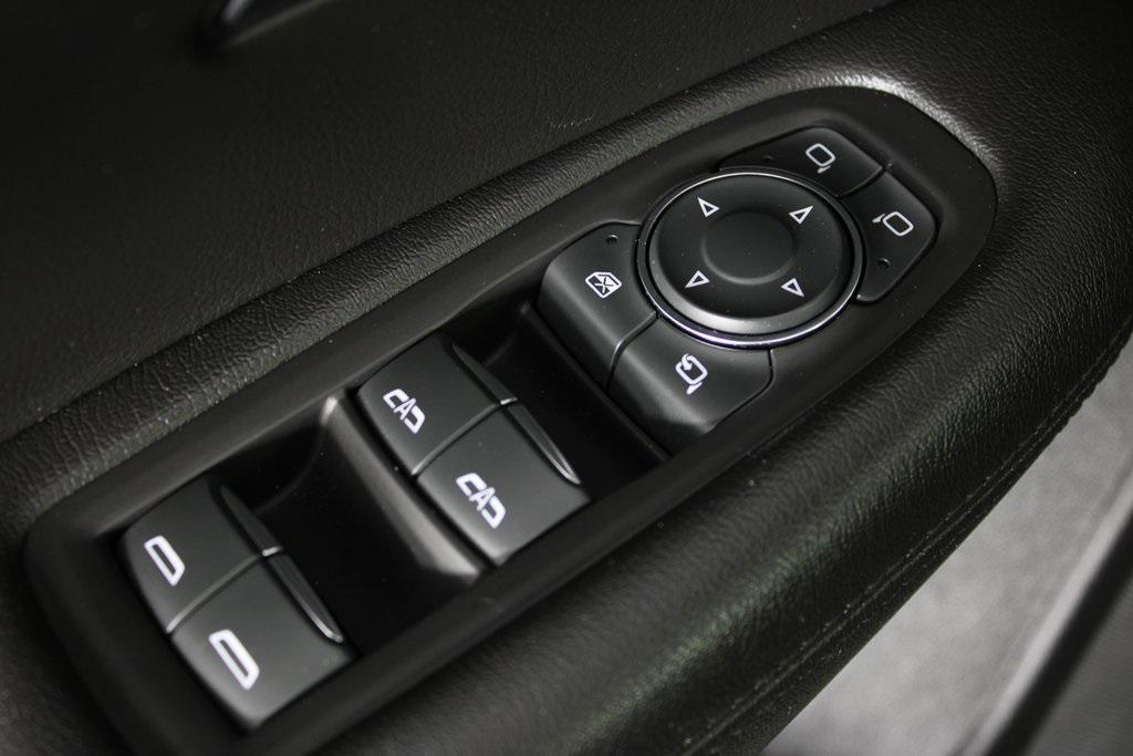 used 2019 Cadillac XT5 car, priced at $15,067