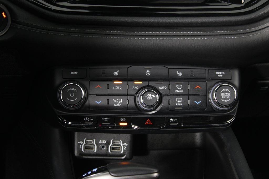 used 2024 Dodge Durango car, priced at $29,564