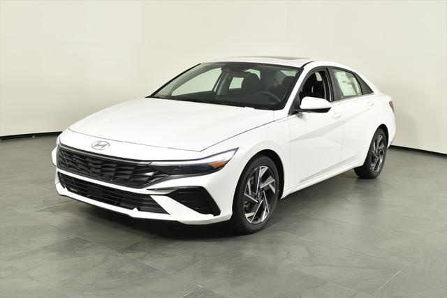 new 2024 Hyundai Elantra car, priced at $24,669