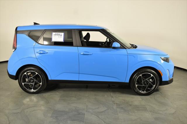 used 2023 Kia Soul car, priced at $20,987