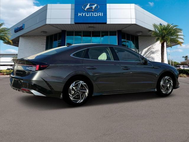 new 2025 Hyundai Sonata car, priced at $31,660