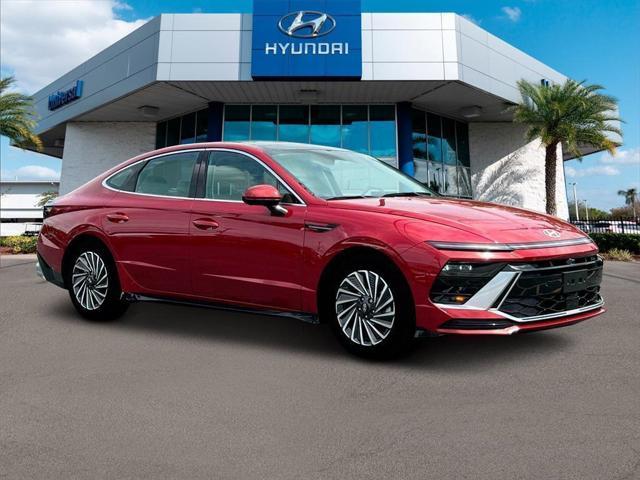 new 2025 Hyundai Sonata Hybrid car, priced at $38,688