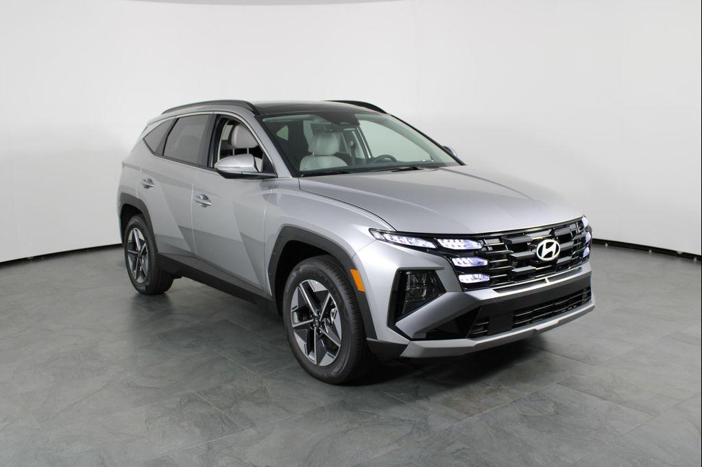new 2025 Hyundai TUCSON Hybrid car, priced at $32,609