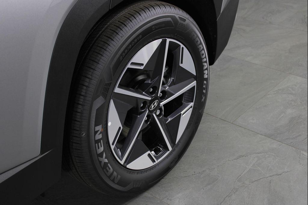 new 2025 Hyundai TUCSON Hybrid car, priced at $32,609