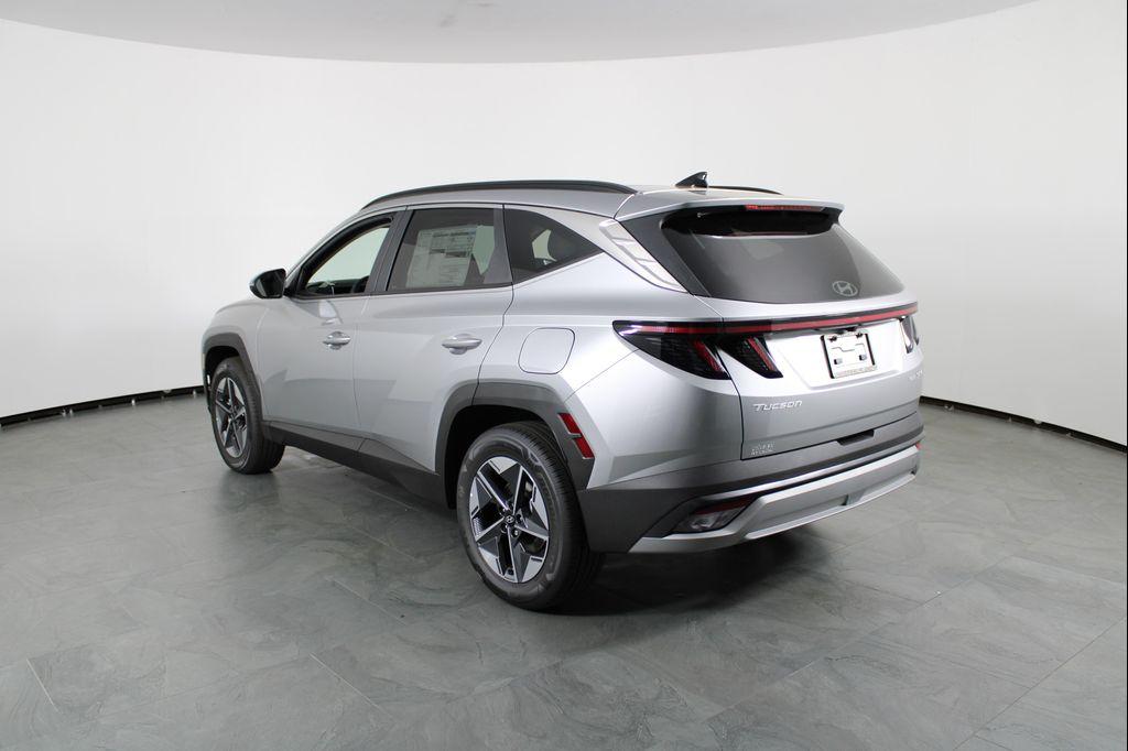 new 2025 Hyundai TUCSON Hybrid car, priced at $32,609