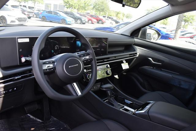 new 2025 Hyundai Tucson car, priced at $30,260