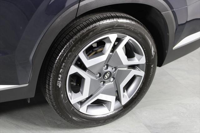 used 2024 Hyundai Palisade car, priced at $44,612