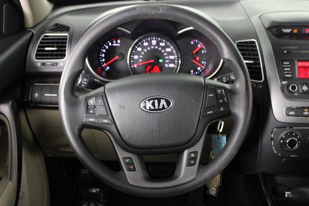used 2014 Kia Sorento car, priced at $7,626