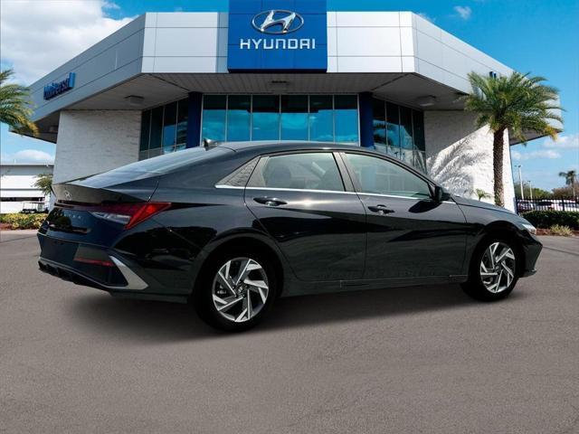 new 2025 Hyundai Elantra car, priced at $25,543