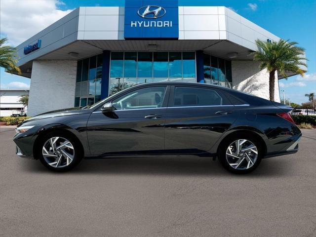 new 2025 Hyundai Elantra car, priced at $25,543