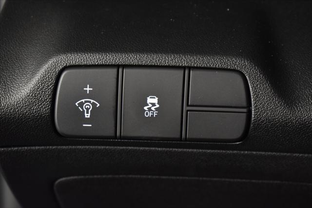 new 2025 Hyundai Elantra car, priced at $24,395