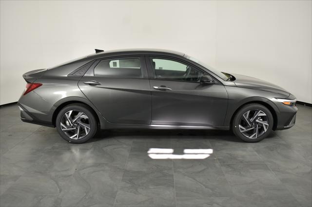 new 2025 Hyundai Elantra car, priced at $24,395