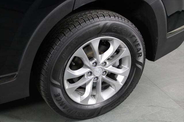 used 2019 Hyundai Santa Fe car, priced at $15,469