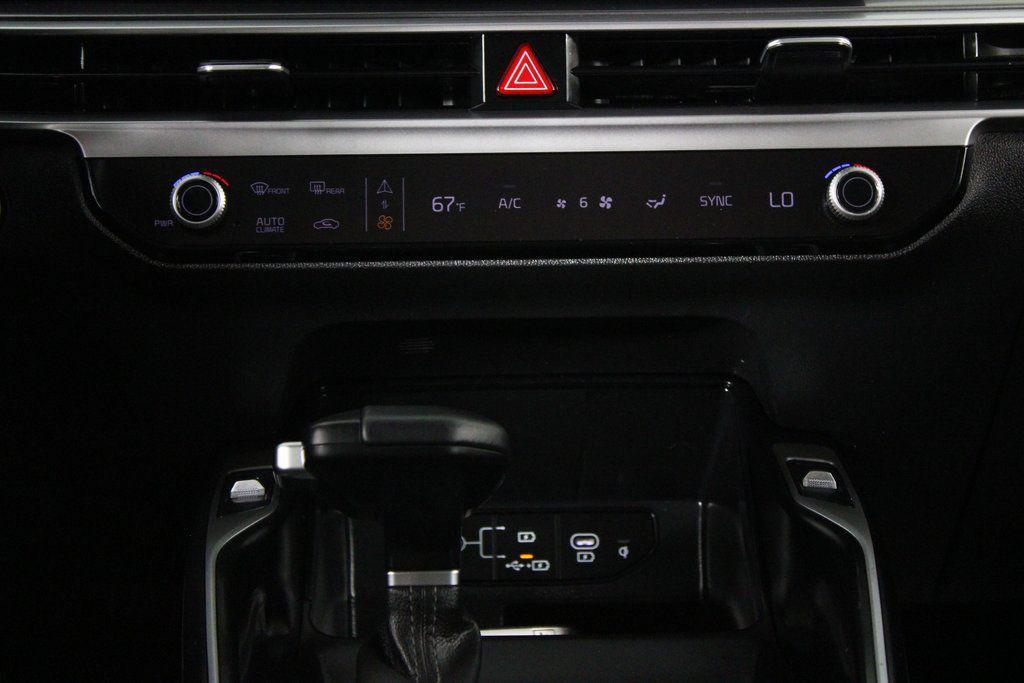 used 2024 Kia Sorento car, priced at $25,145