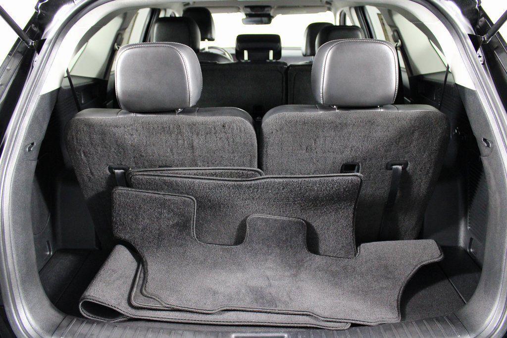 used 2024 Kia Sorento car, priced at $25,145