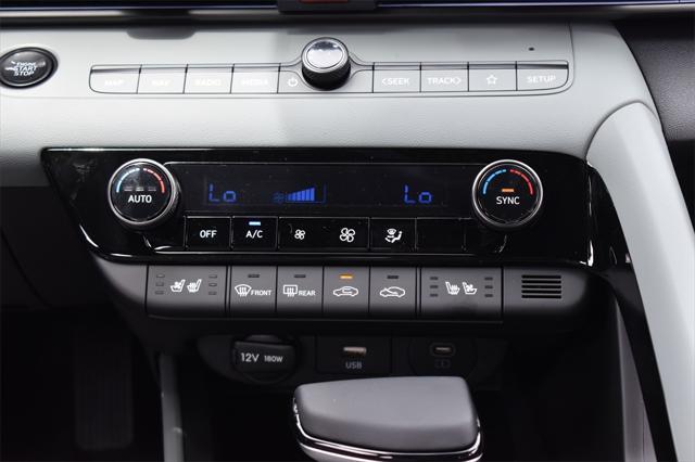 new 2025 Hyundai Elantra car, priced at $30,071