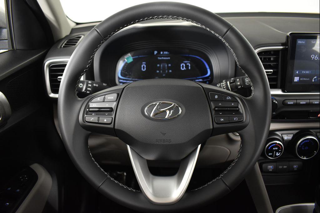 new 2025 Hyundai Venue car, priced at $22,055