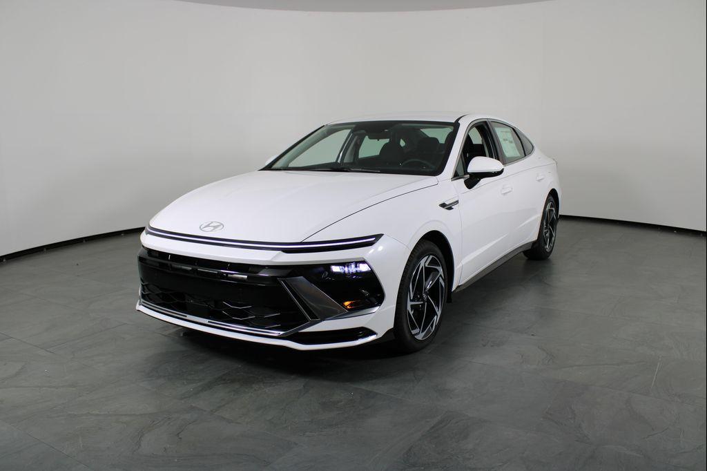 new 2026 Hyundai Sonata car, priced at $28,221