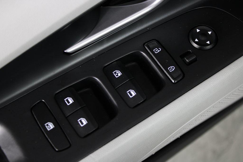 used 2022 Hyundai Elantra car, priced at $15,987