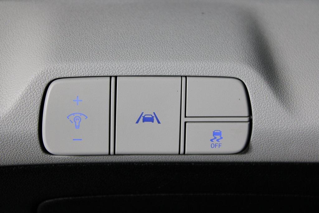 used 2022 Hyundai Elantra car, priced at $15,987