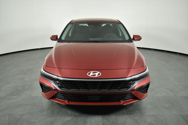 new 2024 Hyundai Elantra car, priced at $23,223